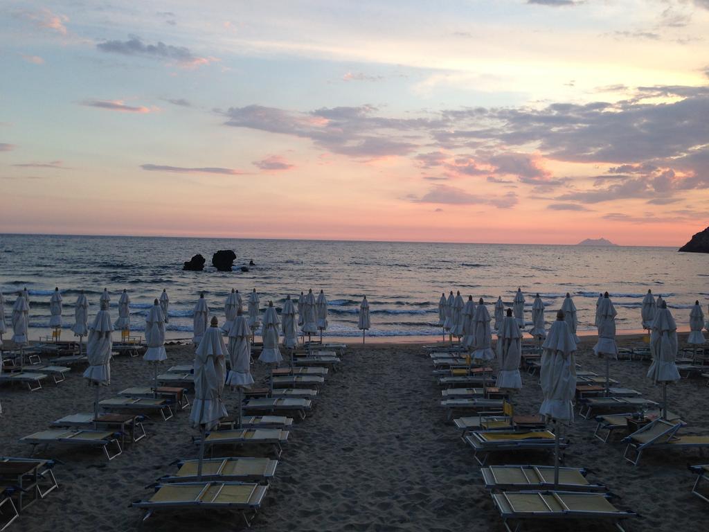 Cento Passi Dal Mare Διαμέρισμα Γκαέτα Δωμάτιο φωτογραφία